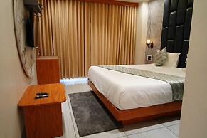 HOTEL BHAGYALAXMI LUXURY INN