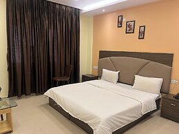 HOTEL CITY PALACE
