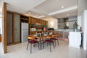 Ocean View 3BR Apartment ANDC 100-2