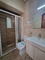 D Townhouse Boutique Suites