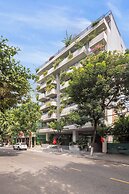 Vernal hotel & Apartment office