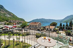 Risan Bay