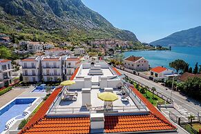 Risan Bay