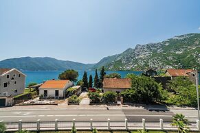 Risan Bay