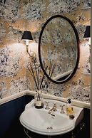 Private and Prestigious Luxury Home