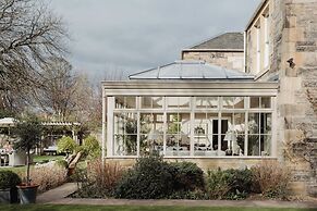 Private and Prestigious Luxury Home