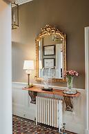 Private and Prestigious Luxury Home