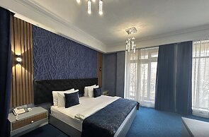 Amber Hotel