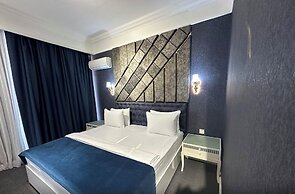Amber Hotel