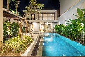 Superb 3br Villa Canggu, AC, 5 Mins to Beach