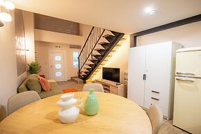 Vayas Residences Agora