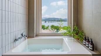 Chuncheon The Haven River Pension
