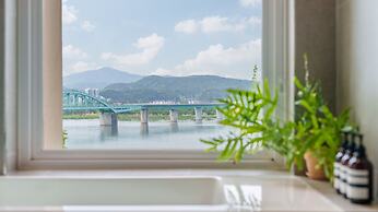 Chuncheon The Haven River Pension