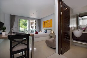 Emerald Hill Patong Apartment 420