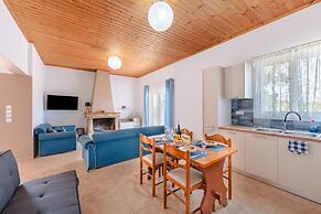 To Pournari Beachside Garden House