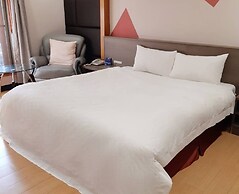 Eiffel Motel