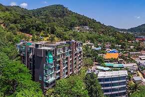 Emerald Hill Patong Apartment 421