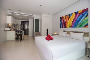 Emerald Hill Patong Apartment 421