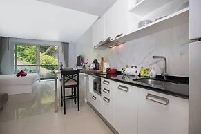 Emerald Hill Patong Apartment 421