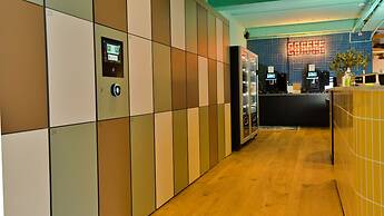 De Lola Podshotel