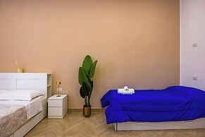 Essentia Home