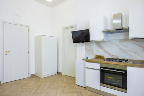 Essentia Home