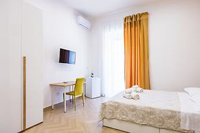 Essentia Home