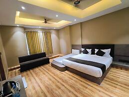 Hotel Maple Residence