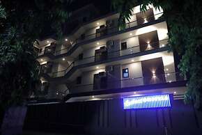 Radiant Blu Hotels Sector 70