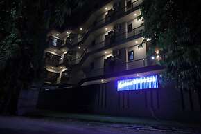 Radiant Blu Hotels Sector 70