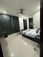 Radiant Blu Hotels Sector 70