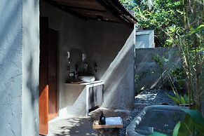 Inigtan Lio Villas