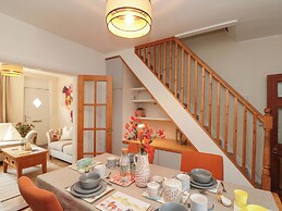 Moot Cottage