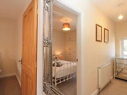 Moot Cottage