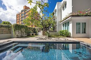 Otium Condado Beach Featuring Beautiful Pool