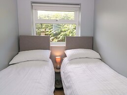 Flat 24