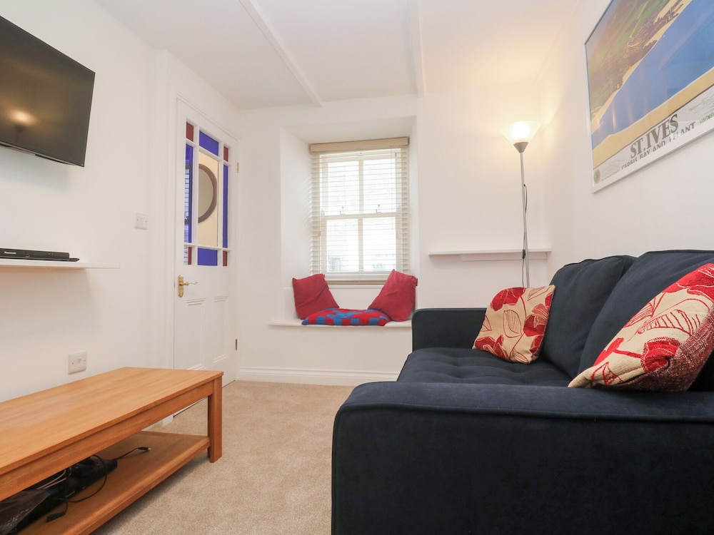 Rockpools, 23 Carncrows Street
