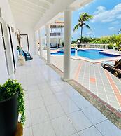 La Pura Vista Resort