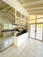 La Pura Vista Resort