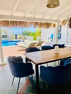 La Pura Vista Resort