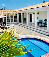 La Pura Vista Resort