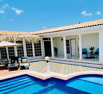 La Pura Vista Resort