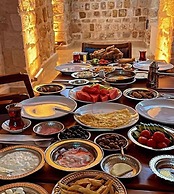 Kasr-i Divan Hotel