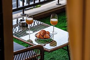 New Fairmont Residences by Propigo
