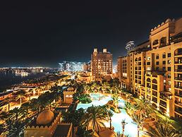 New Fairmont Residences by Propigo