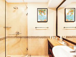 New Fairmont Residences by Propigo