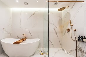 New Fairmont Residences by Propigo