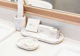 New Fairmont Residences by Propigo
