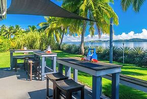 Aroha Taveuni Beachfront Bures