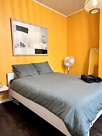 Beachfront & Sea View Sleeps 6
